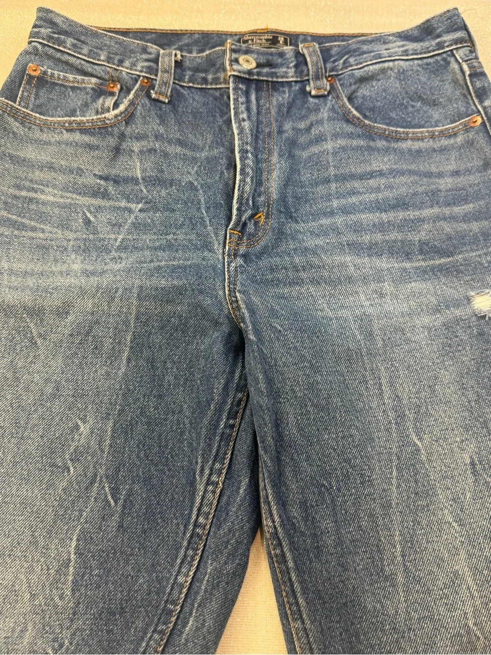 Abercrombie & Fitch Mom Jean Distressed Mid-Blue Straight-Leg Denim Size 6 / 28‎